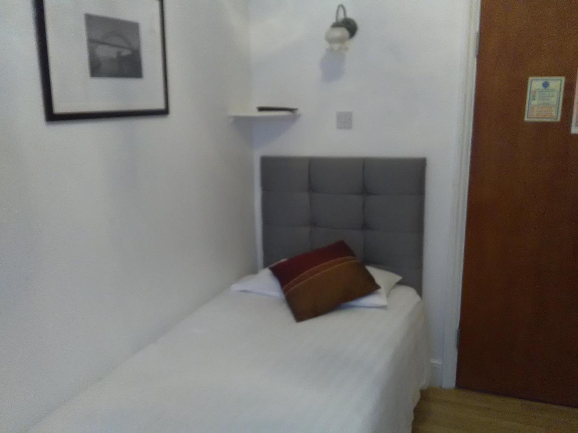 Clifton Hotel Newcastle Δωμάτιο φωτογραφία