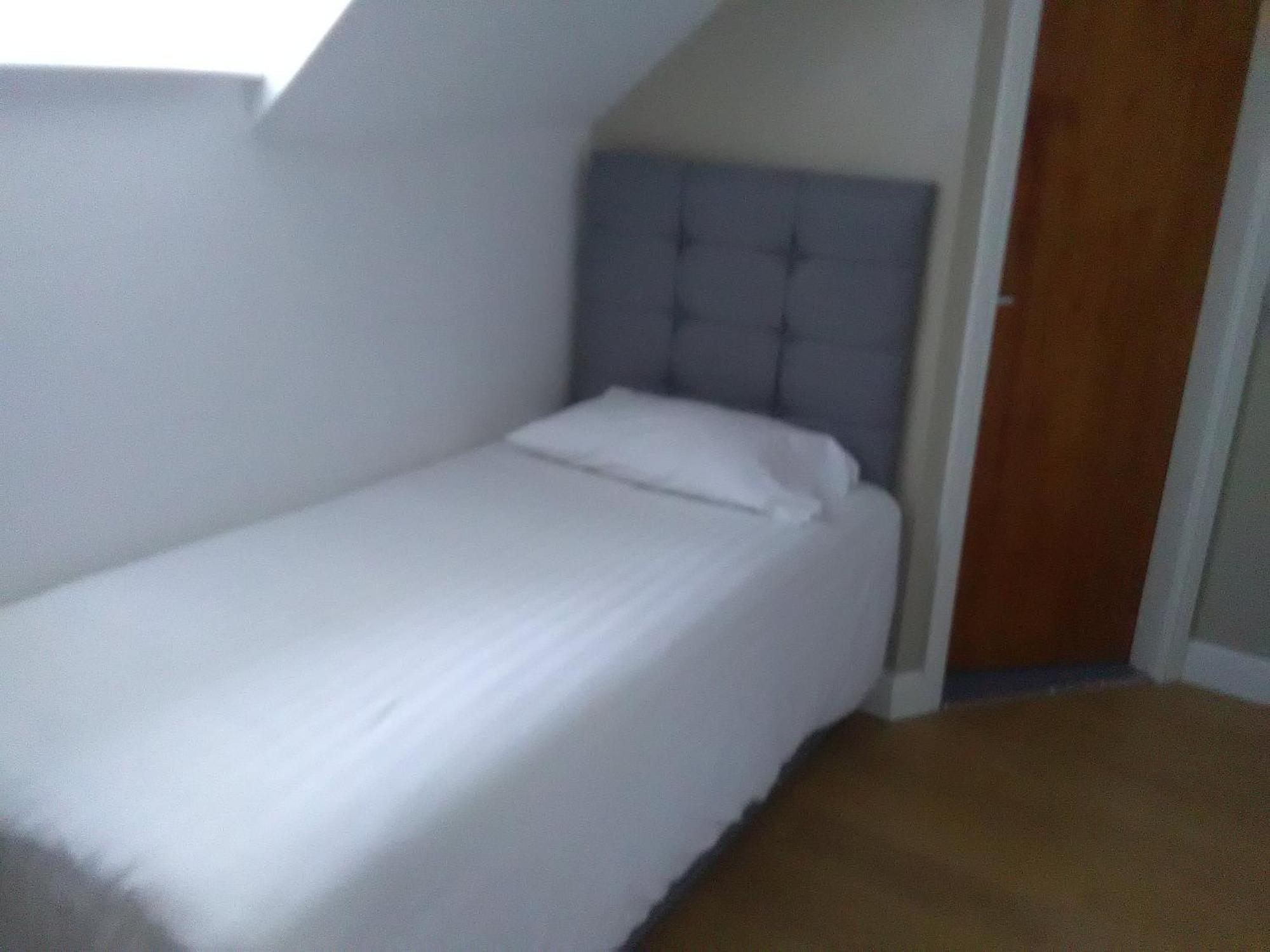 Clifton Hotel Newcastle Δωμάτιο φωτογραφία